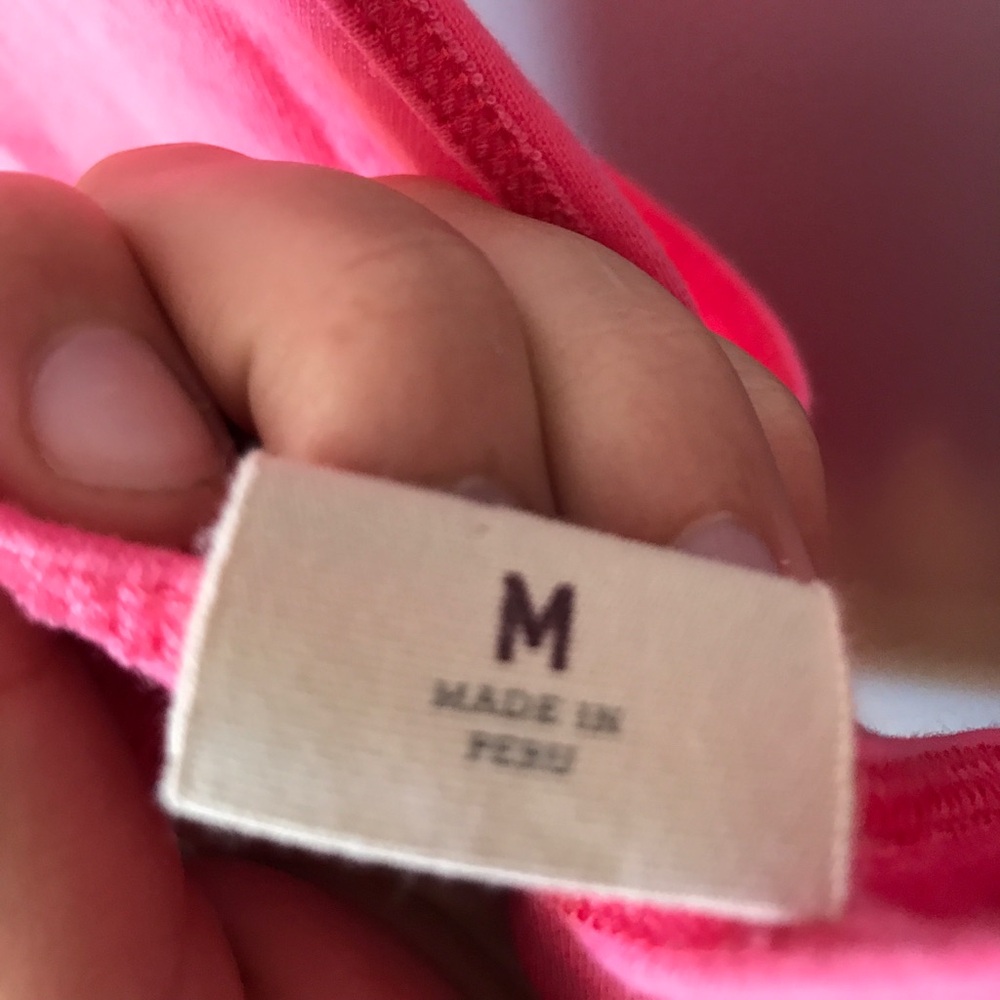 Hollister pink knot back tank - Picture 4 of 6